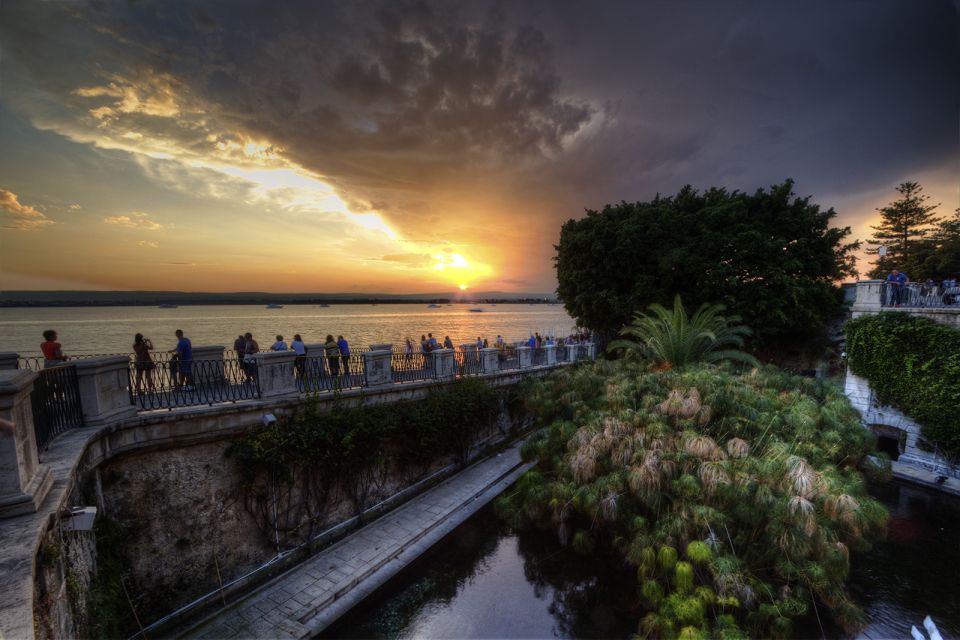 Syracuse: Ortigia Private Walking Tour - Meeting Point and Accessibility