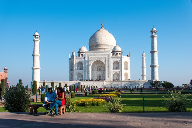 Taj Mahal Tour From Delhi By Car - Pickup Information