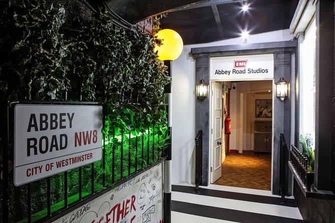 The Beatles & Liverpool Magical Mystery Tour, Beatles Story Museum & Cavern Club - Meeting Point and Start Time
