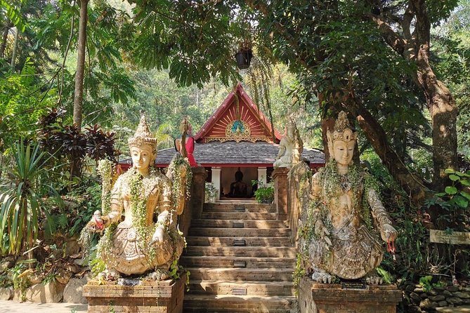 The Best City Tour View Points: Wat Doi Suthep, Wat Chedi Luang, and Wat Pha Lat - Meeting and Pickup