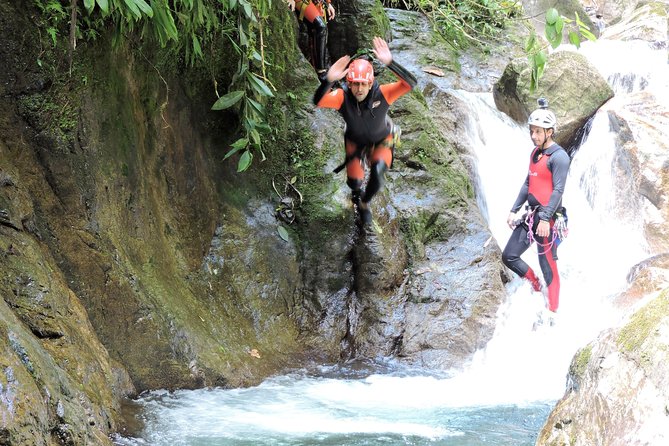 The Best Extreme Canyoning -Cashaurco in -Banos Ecuador - Meeting and Pickup Options