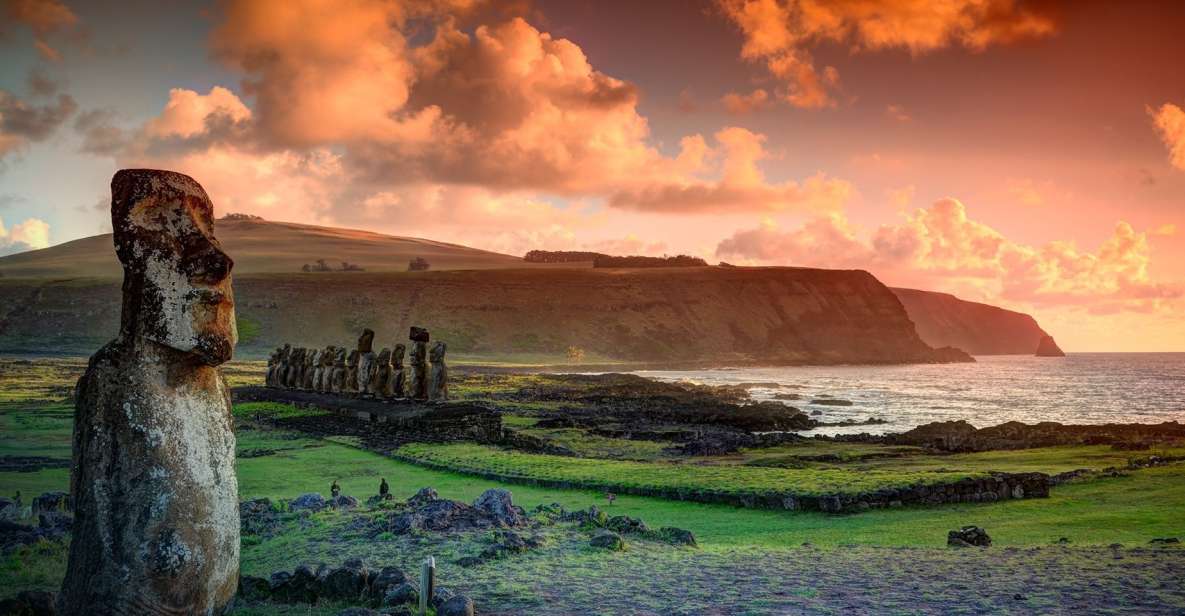 The Moai Factory: the Mystery Behind the Volcanic Stone Stat - Unveiling Rano Raraku