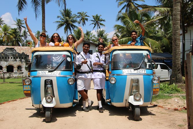 The ORIGINALS Tuk Tuk Safari Sri Lanka, the First and the Best on the Island ! - Savoring Traditional Sri Lankan Delicacies