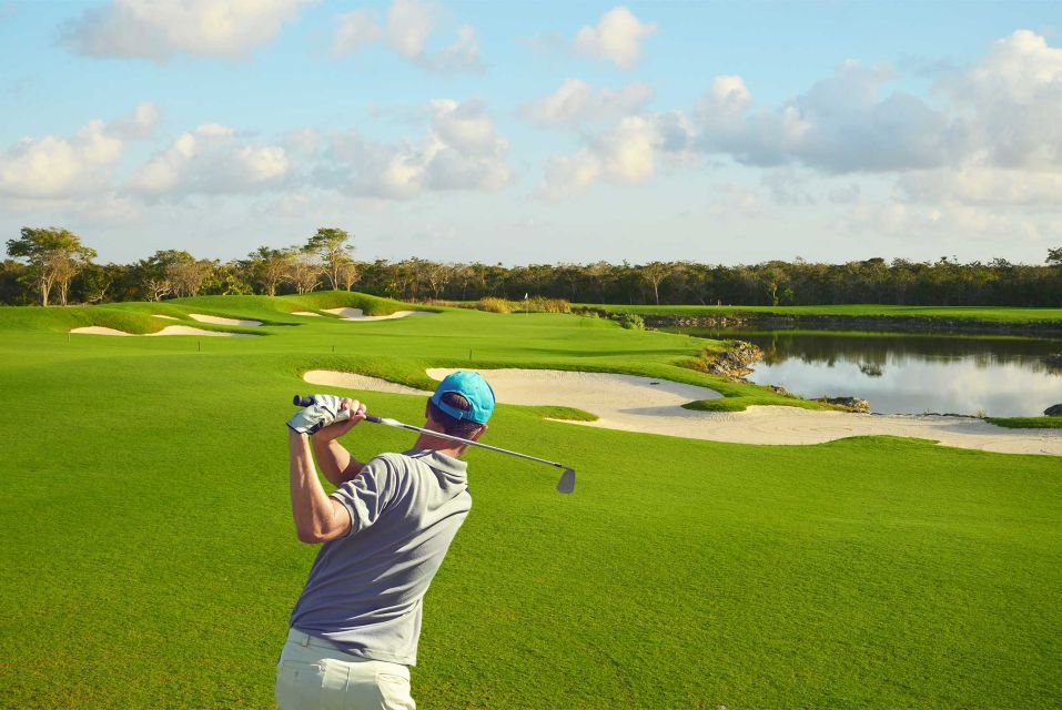 The Red Golf Course | Tee Time in Cancun - Included Amenities