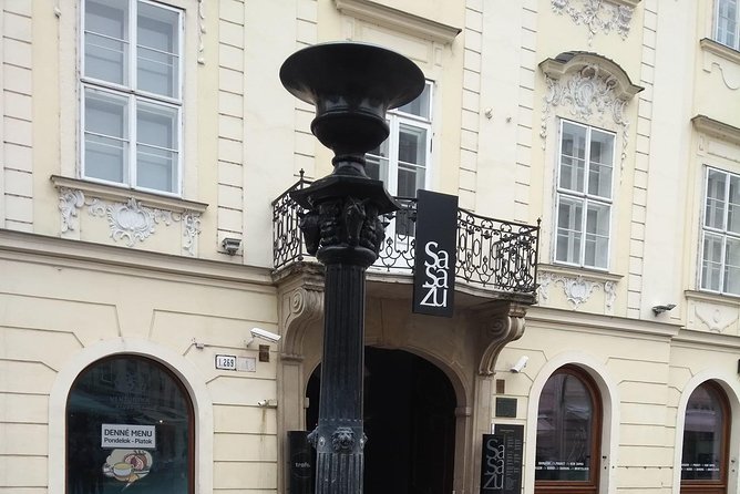 Top Experience Walking Tour With Bonus and Castle - Accessibility Information