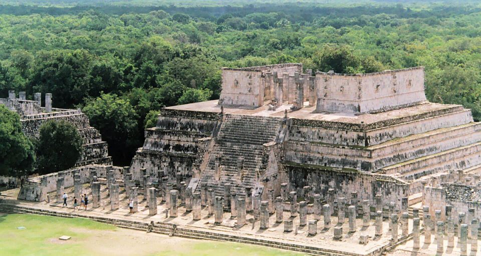 Tour Chichen Itza, Cenote & Izamal - Discover Sacred Cenote