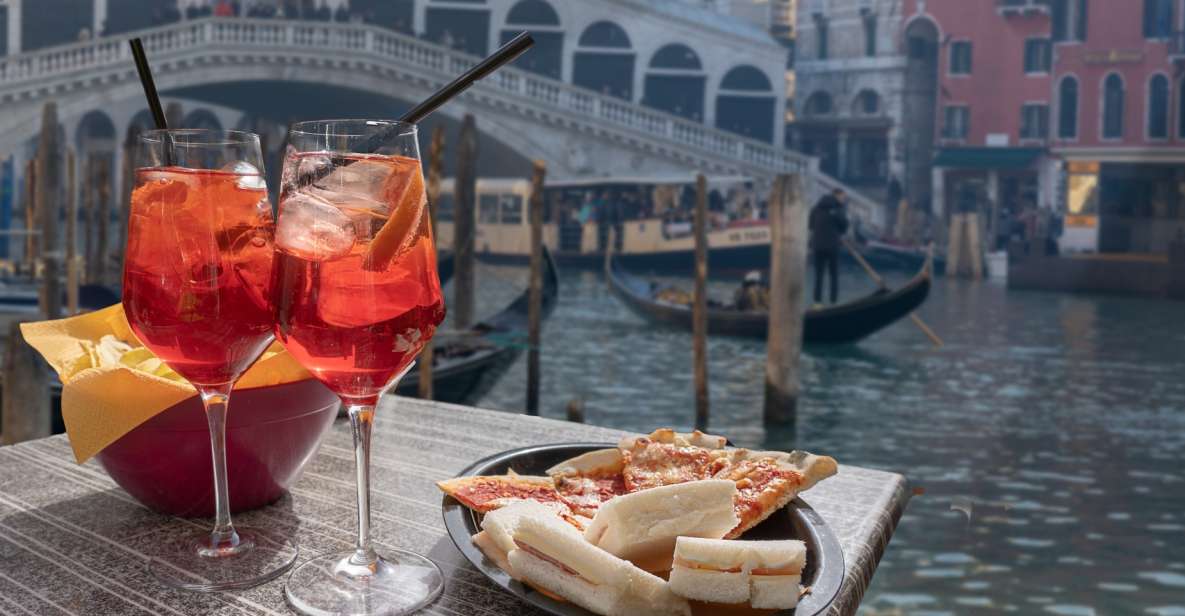 Traditional Italian Food and Venice Old Town Private Tour - Language Options and Accessibility