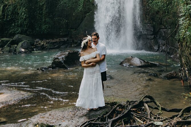 UBUD Instagram Spot Tour With Photographer - Amenities