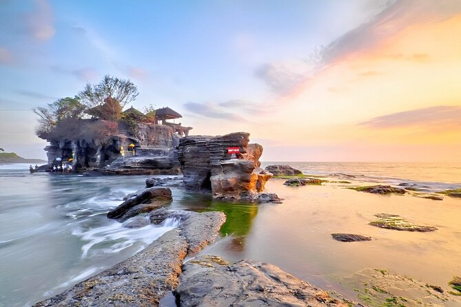 Ulun Danu Beratan Temple - Tanah Lot Temple Tour by UNESCO World Heritage - Private Vehicle and Customization