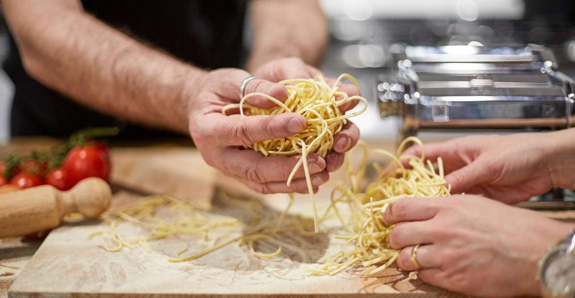 Venice: Fresh Pasta Making in Private Venetian Apartment - Intimate Cooking Experience in Venice