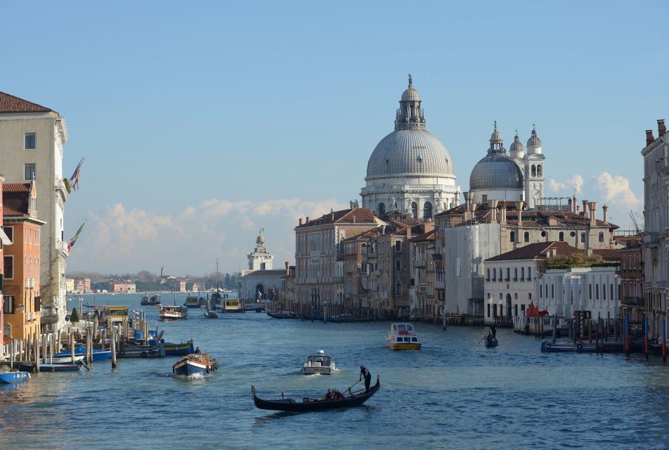 Venice: Small Group Walking Tour and Saint Marks - Exploring St. Marks Basilica