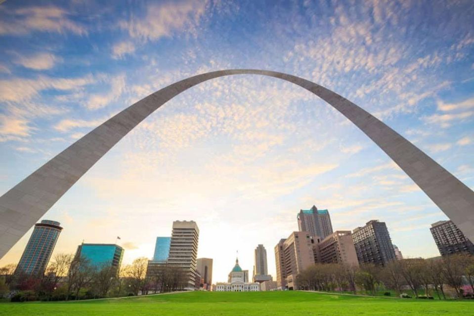 Walking Tour of the Saint Louis Fascinating History - Language and Experience