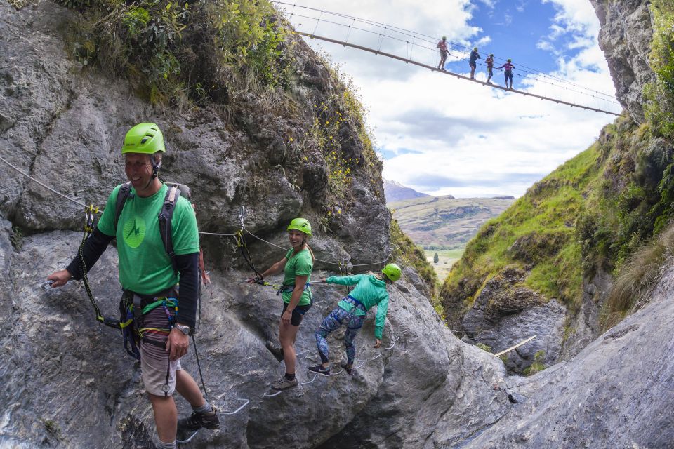 Wanaka: 2-Hour Beginner Waterfall Cable Climb - Instructor and Experience