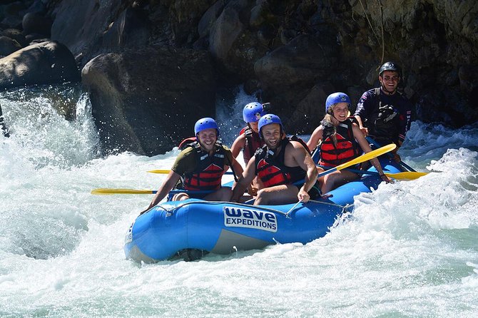 White Water River Rafting Class III-IV From La Fortuna-Arenal - Safety and Requirements