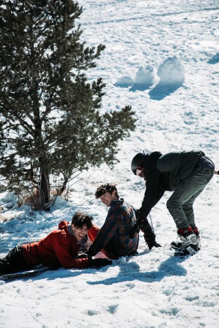 Winter Wonderland Escape: Mt. Charleston - Sledding and Snowman Building