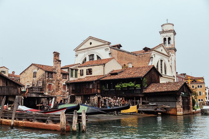 Withlocals Venice Away From the Crowds PRIVATE Tour With a Local Expert - Enjoy Little-Known Masterpieces of Art and Architecture