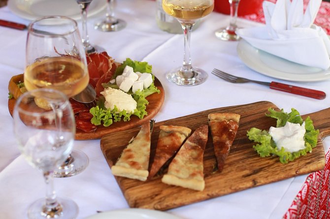 Zagreb Restaurants Food Walking Tour - Tour Duration and Schedule