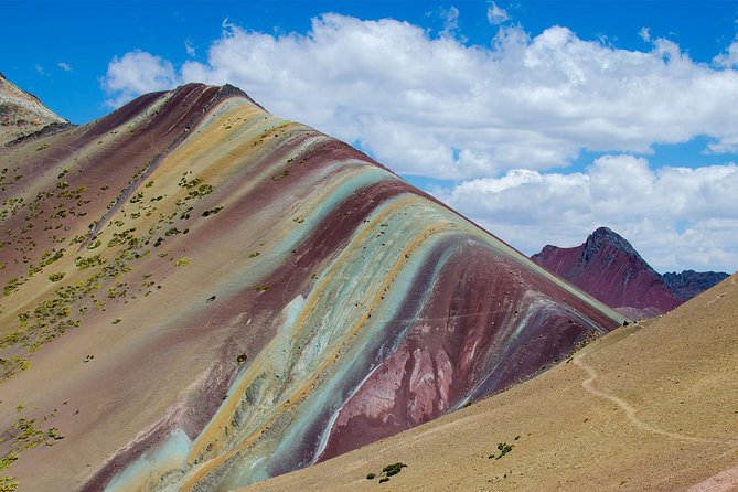2-Day Machu Picchu and Rainbow Mountain Tour (Small Group or Private) - Health and Fitness Requirements
