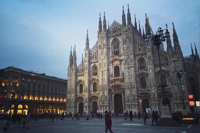 2-Hours Duomo of Milan Guided Experience With Entrance Tickets - Exploring the Rooftop Terraces