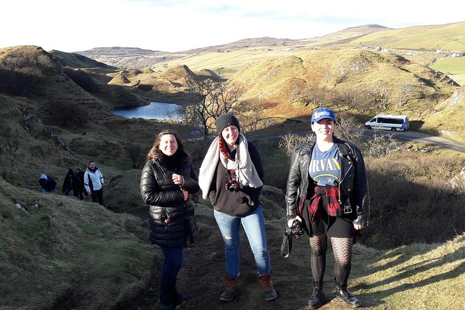 3-Day Isle of Skye and Highlands Tour From Glasgow - Admiring the Cuillin Mountains