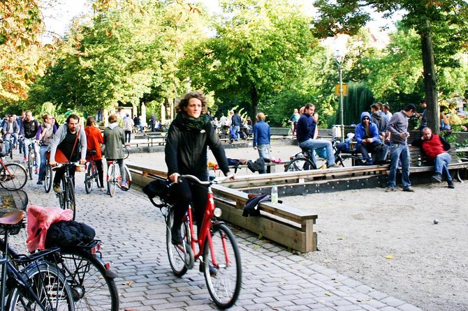 3-Hour Alternative Berlin Bike Tour: Vibes of Berlin - Child Accompaniment Requirement