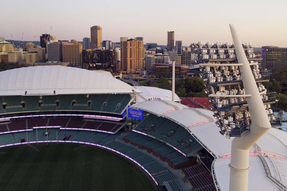 Adelaide: Sunset Rooftop Tour at Adelaide Oval - Reviews