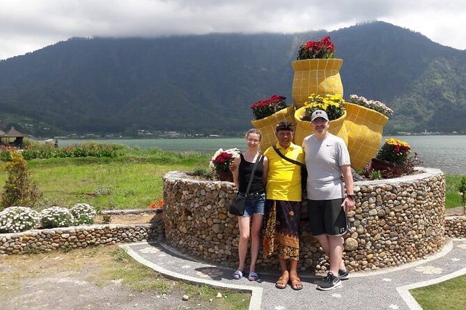 Ancient Temples and Jatiluwih Rice Terrace Private Tour - Taman Ayun Temple