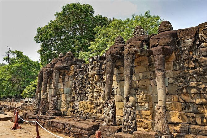 Angkor Sunrise Tour by Bike With Breakfast, Lunch & Tour Guide - Recommendations