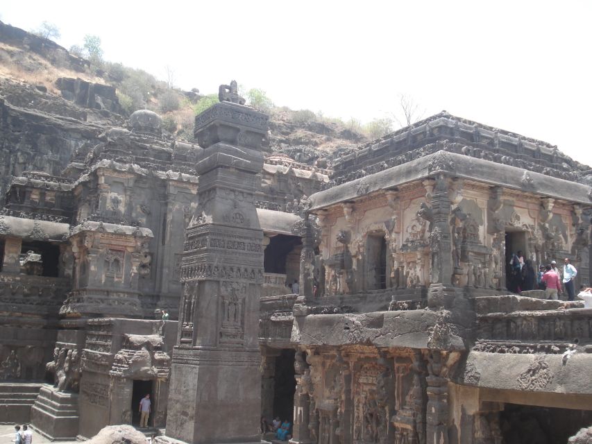 Aurangabad Day Tour Historical Monuments Package - Grishneshwar Jyotirlinga Temple