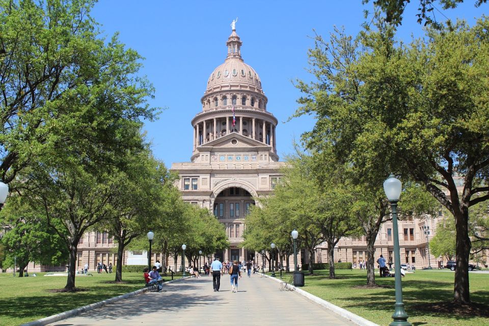 Austin's Enchanting Walk: European Explorer's Dream - Description