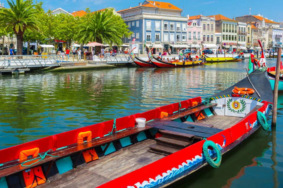 Aveiro Half-Day Tour With Moliceiro Cruise - Indulging in Ovos Moles