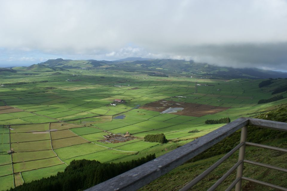 Azores: Full-Day Land & Ocean Tour With Outdoor Lunch - Recommended Attire