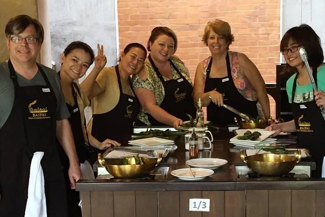 Baipai Thai Cooking School Class in Bangkok - Instruction on Thai Cooking Techniques