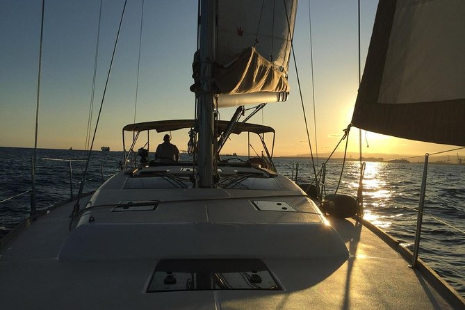 Barcelona Sunset Cruise With Light Snacks and Open Bar - Accessibility and Capacity