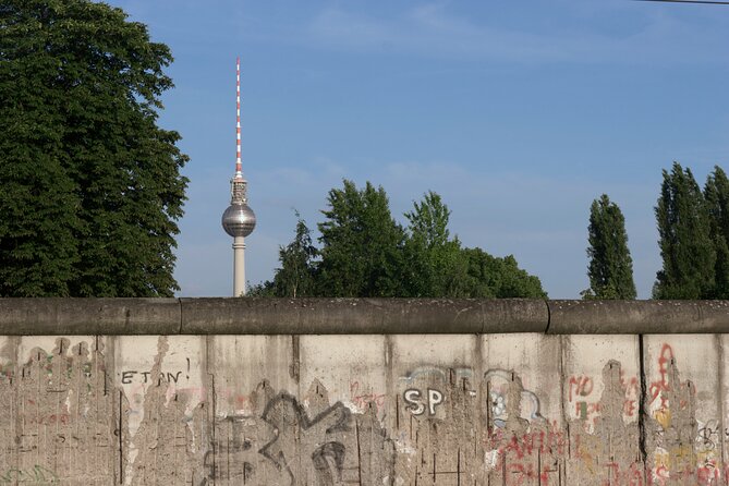 Berlin Third Reich and Cold War 2-Hour Walking Tour - Professional Local Guide