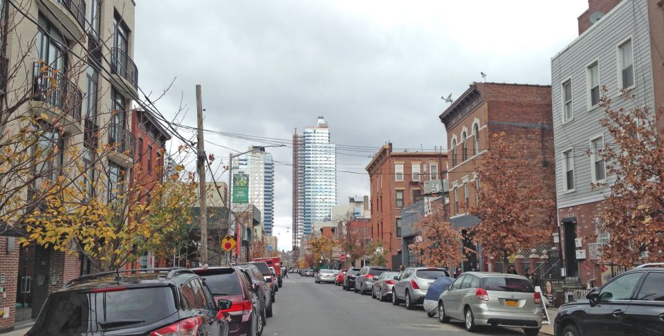 Brooklyn: 2-Hour Best of Brooklyn Williamsburg Walking Tour - Gentrification and Its Controversial Impact