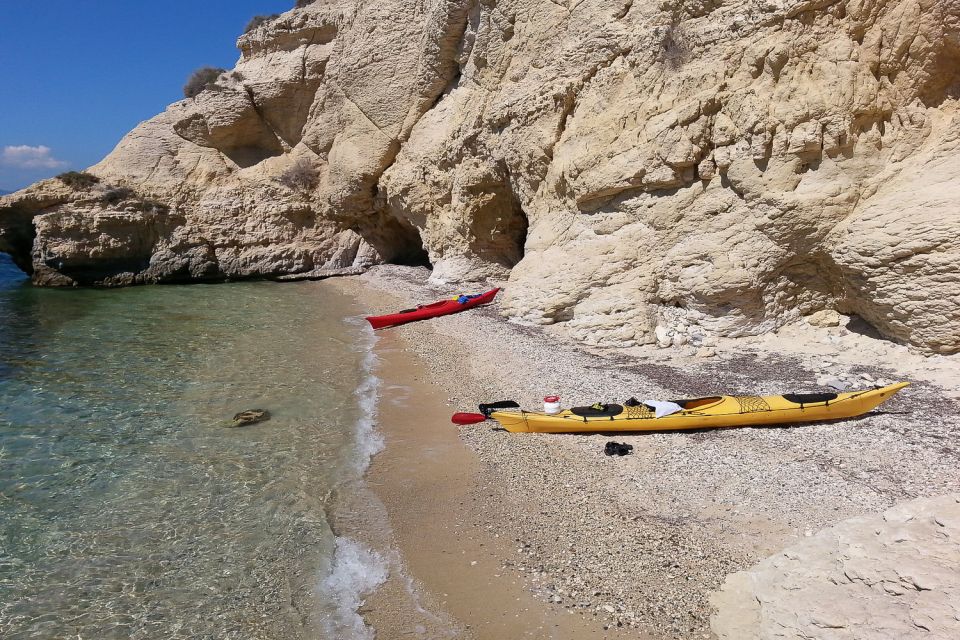 Cagliari: Exclusive Small Group Kayak Tour at Devils Saddle - Knowledgeable Kayaking Guidance