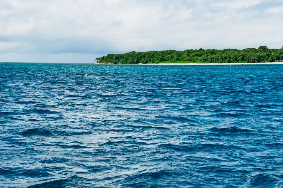 Cairns: Green Island & Great Barrier Reef Sailing Tour - Inclusions