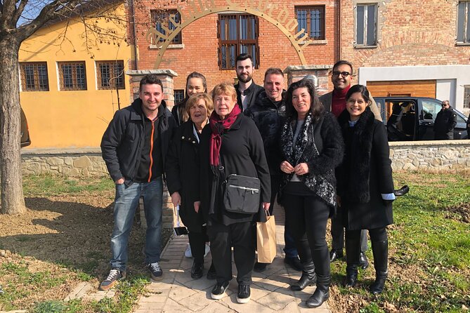 Cavedoni Balsamic Vinegar Tour: The Oldest in Modena - Sampling Regional Food and Wine