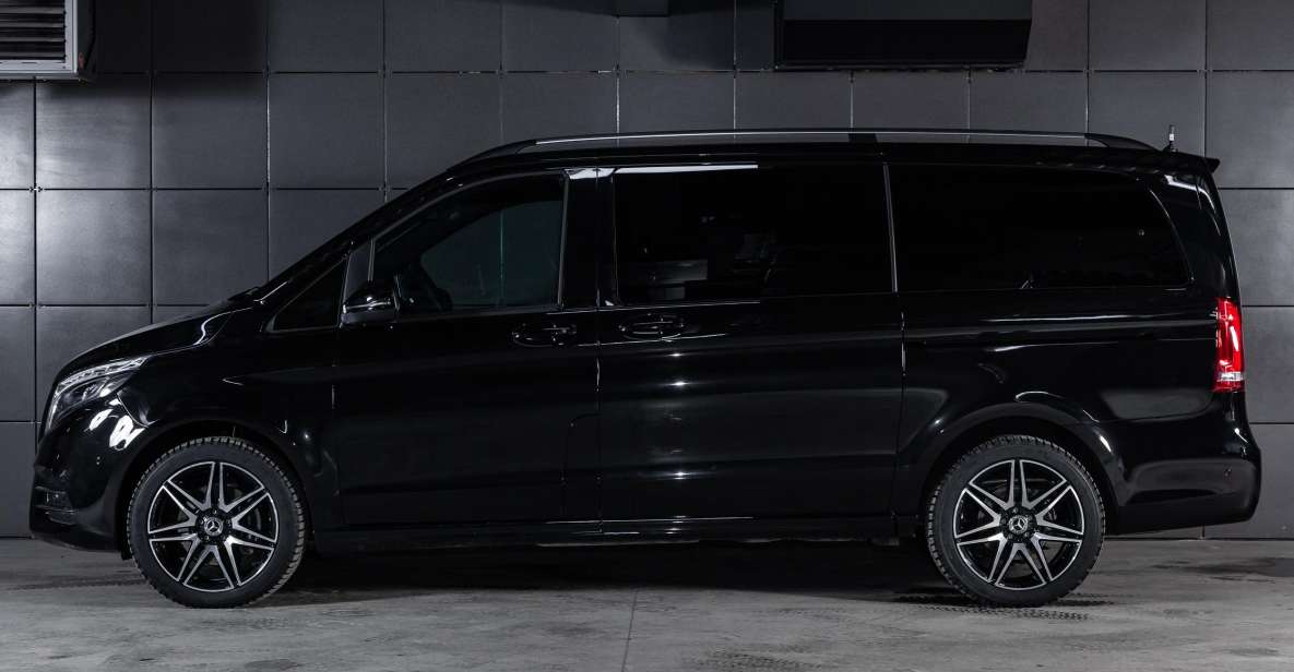 Central Rome to Fiumicino Airport V-Class Luxury Transfer - Driver Assistance