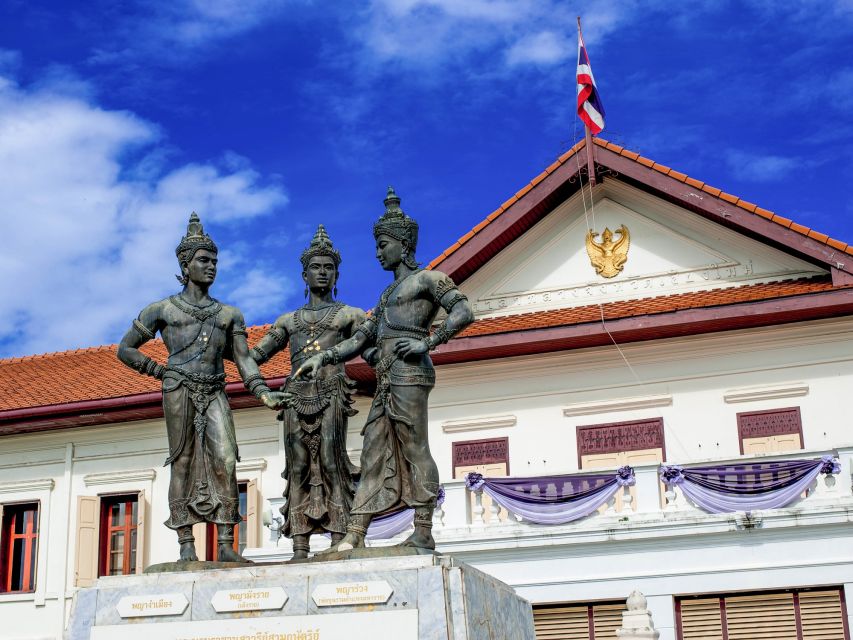 Chiang Mai: Private Tuk Tuk Tour of City Temples With Pickup - Three Kings Monument