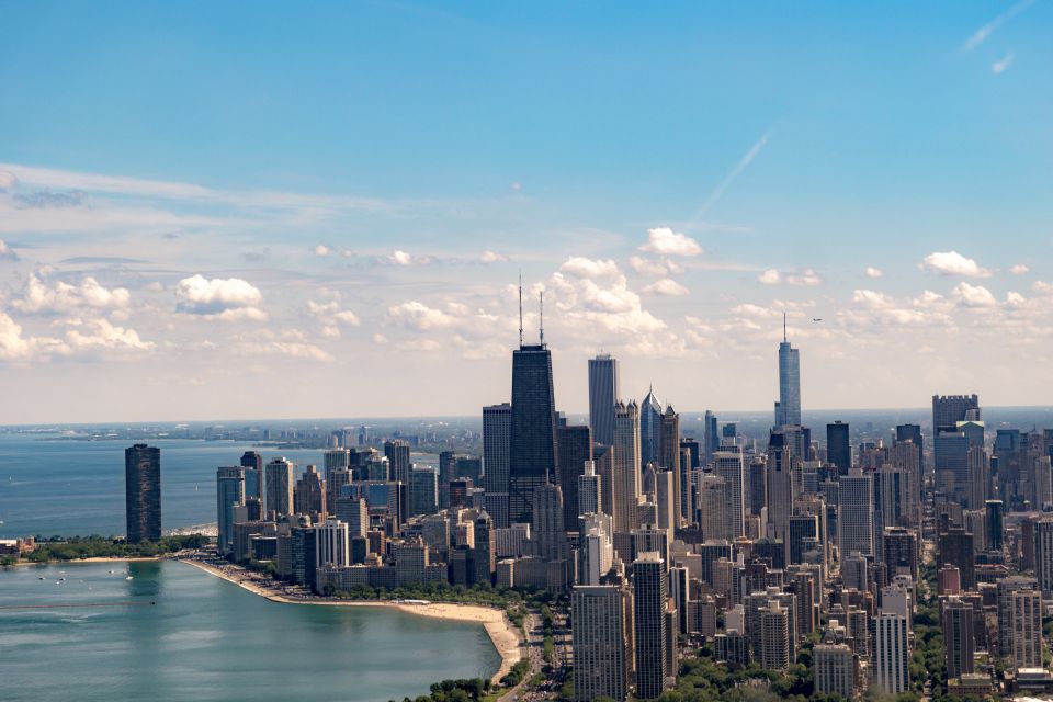 Chicago: 360 Chicago Observation Deck General Admission - Interactive Exhibit and Guided Tour