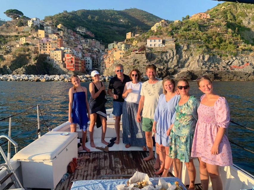 Cinque Terre Sunset Boat Tour With Traditional Ligurian Gozzo - Inclusions