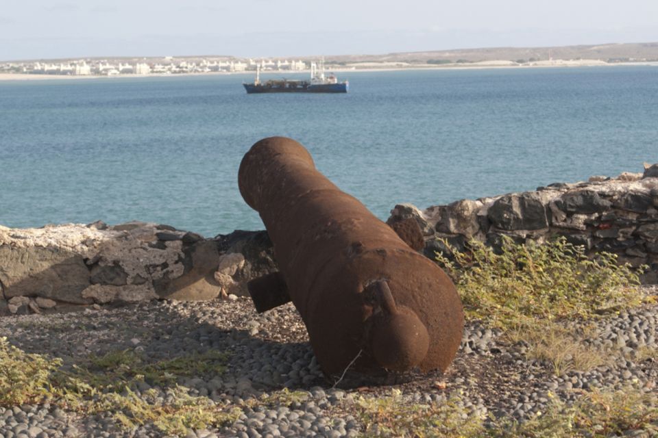 Colonial North Coast Beaches - Full-Day Tour - Catamaran Experience