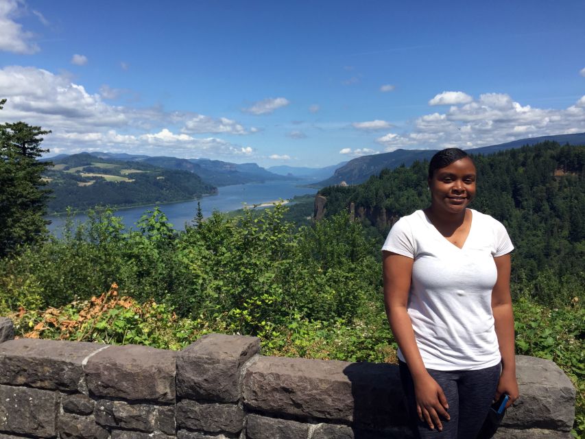 Columbia River Gorge Half-Day Small-Group Hiking Tour - Historic Highway