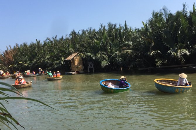 Cooking Class, Market Tour and Basket Boat Tour - Basket Boat Adventure