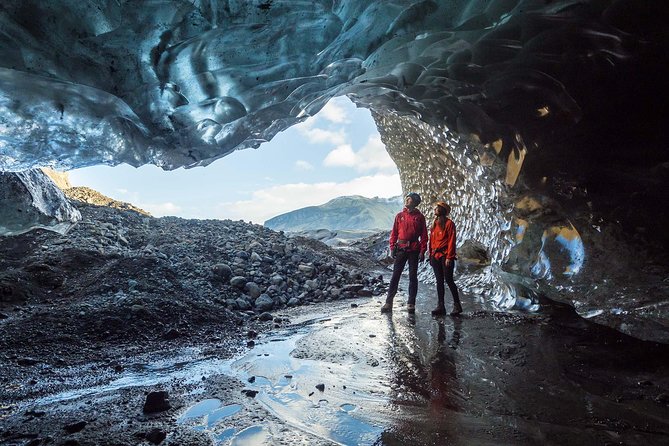 Crystal Treasures of Vatnajökull: Ice Cave Adventure - Tour Inclusions and Meeting Point