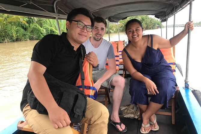 Cu Chi Tunnels and Mekong Delta - Luxury Tour From HCM City - Exploring the Cu Chi Tunnels