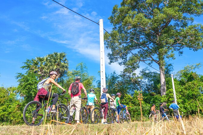 Cycle the Angkor Backroads - Inclusive Lunch at Local House - Bike, Helmet, and Guide Provided