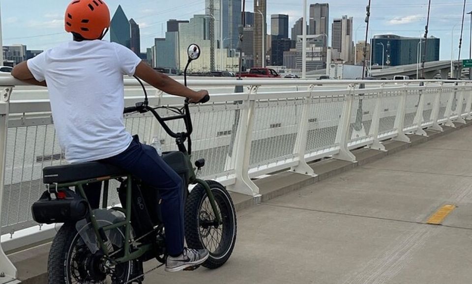 Dallas: Downtown E-Bike Sightseeing and History Tour - Tour Duration and Group Size